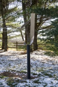 Joe Gitterman, "On Point 8," bronze, mirror polished