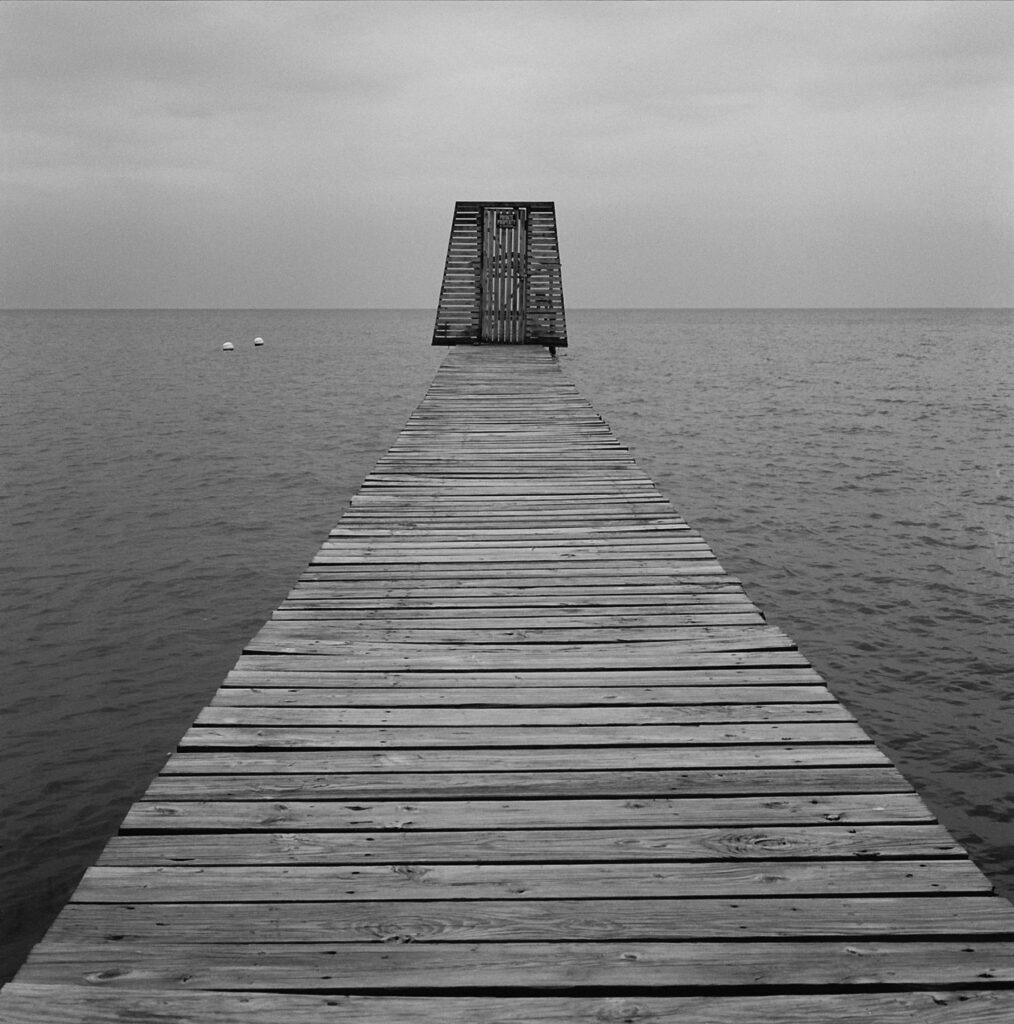 Sarah Benham, "Waveland. Mississippi, 1993," chromogenic print