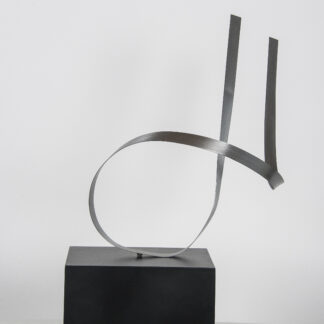 Joe Gitterman, “Steel 2 Points,” painted stainless steel